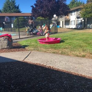 Meet your Posher, Lisa